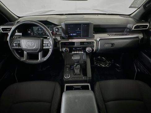 Used 2025 Toyota Tacoma SR5 image 27