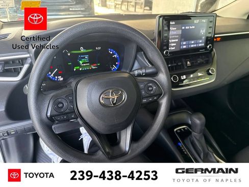 Used 2022 Toyota Corolla LE FWD image 13