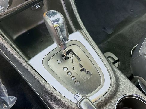 Used 2014 Chrysler 200 Limited FWD image 20