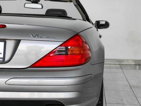 Used 2005 Mercedes-Benz SL 600 image 37