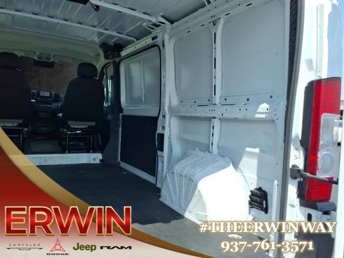 Used 2025 RAM ProMaster 2500 w/ Convenience Group FWD image 26