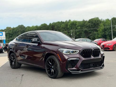 Used 2020 BMW X6 M Competition AWD/4WD image 12