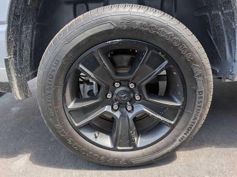 Used 2020 RAM 1500 Big Horn AWD/4WD image 15