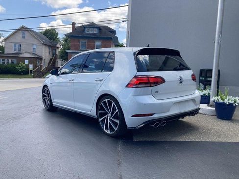 Used 2019 Volkswagen Golf 4-Door AWD/4WD image 6