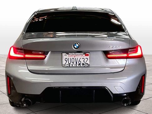 Used 2025 BMW 330i Sedan w/ M Sport Package image 7