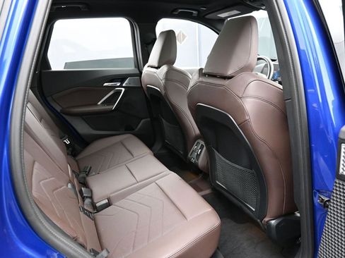 Used 2024 BMW X1 xDrive28i w/ Premium Package image 29