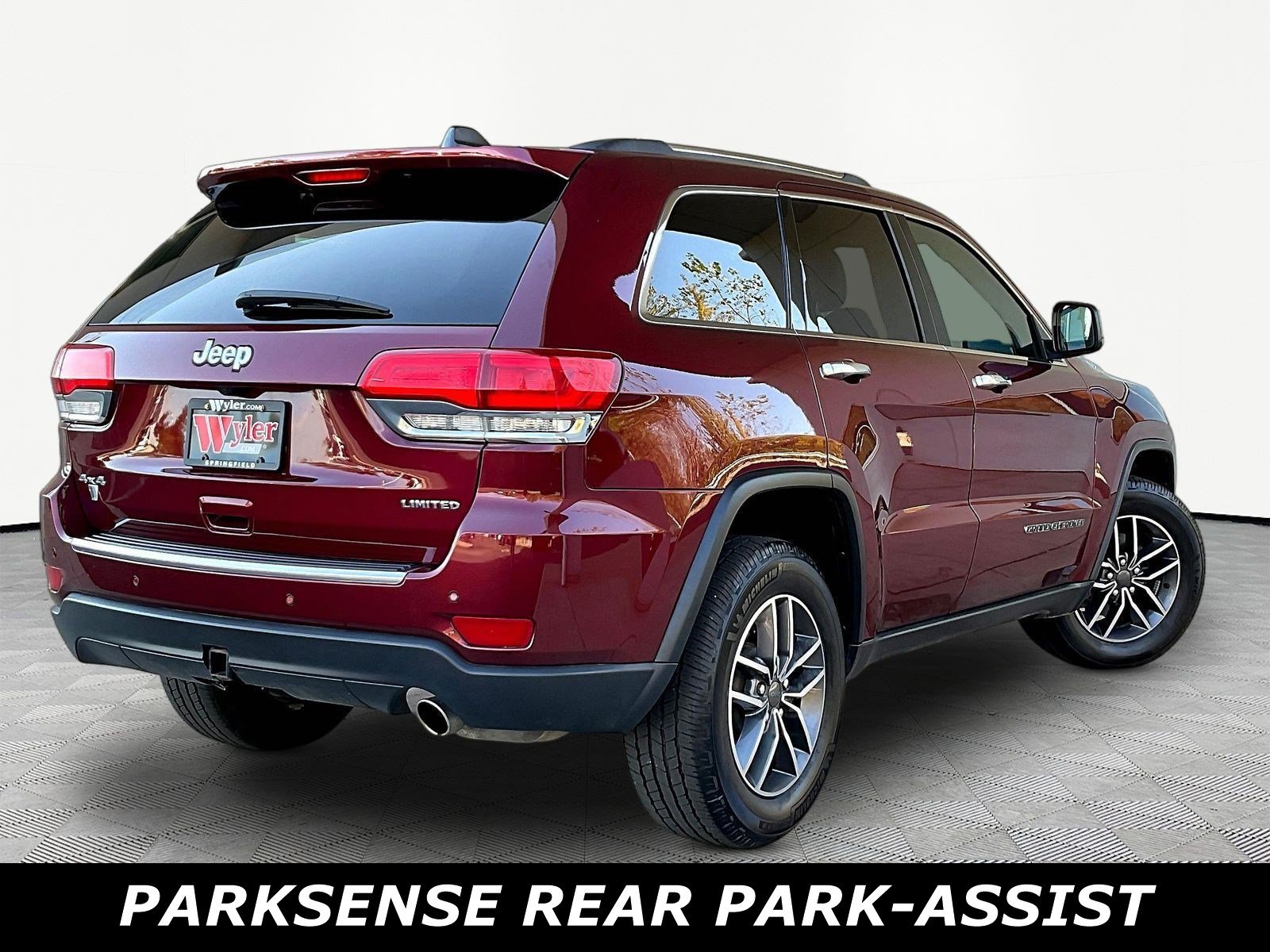 Used 2019 Jeep Grand Cherokee Limited AWD/4WD image 6