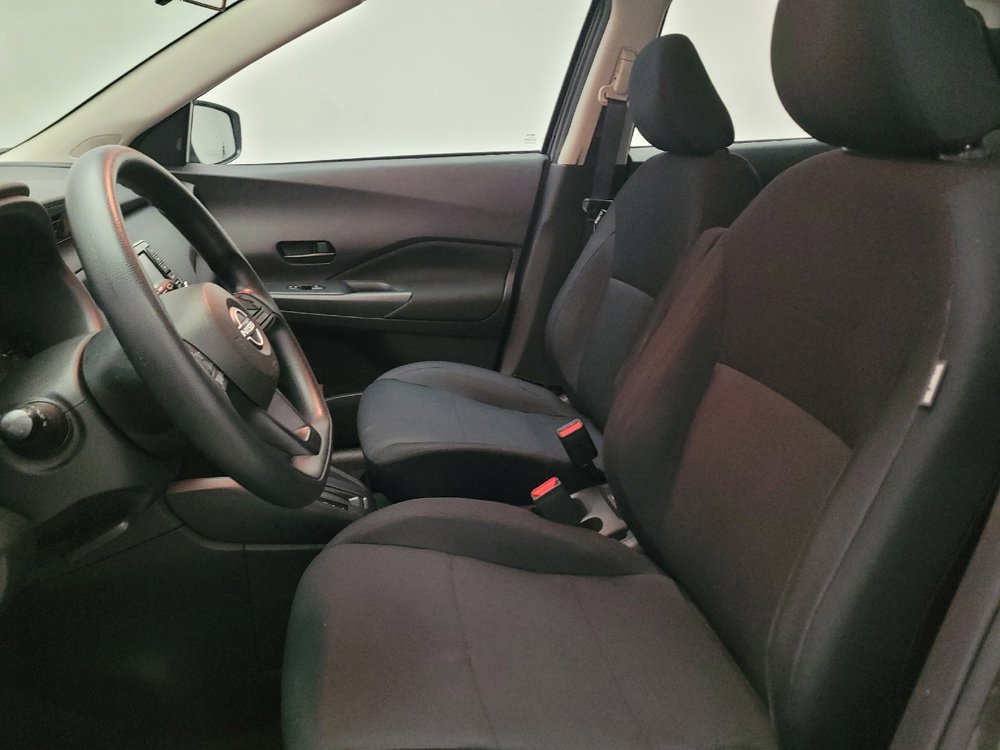 Used 2024 Nissan Kicks S FWD image 17