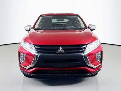 Used 2019 Mitsubishi Eclipse Cross LE image 4