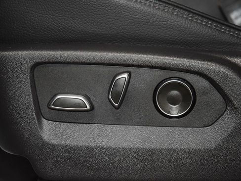 Used 2024 GMC Sierra 1500 Denali AWD/4WD image 41