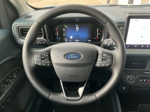 New 2026 Ford Maverick Lariat image 11