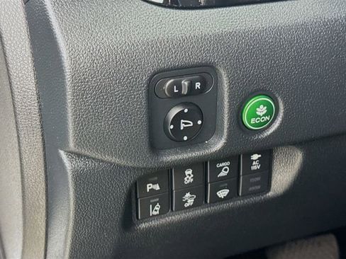 Used 2021 Honda Ridgeline Black Edition image 12