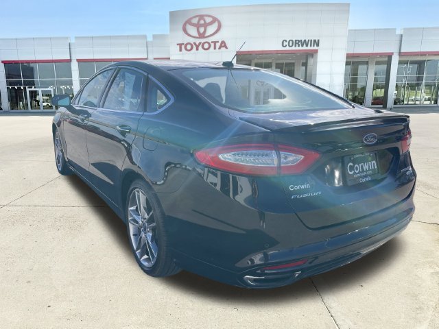 Used 2016 Ford Fusion Titanium FWD image 3