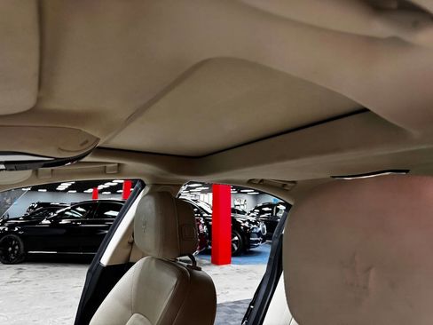 Used 2019 Maserati Ghibli S image 34