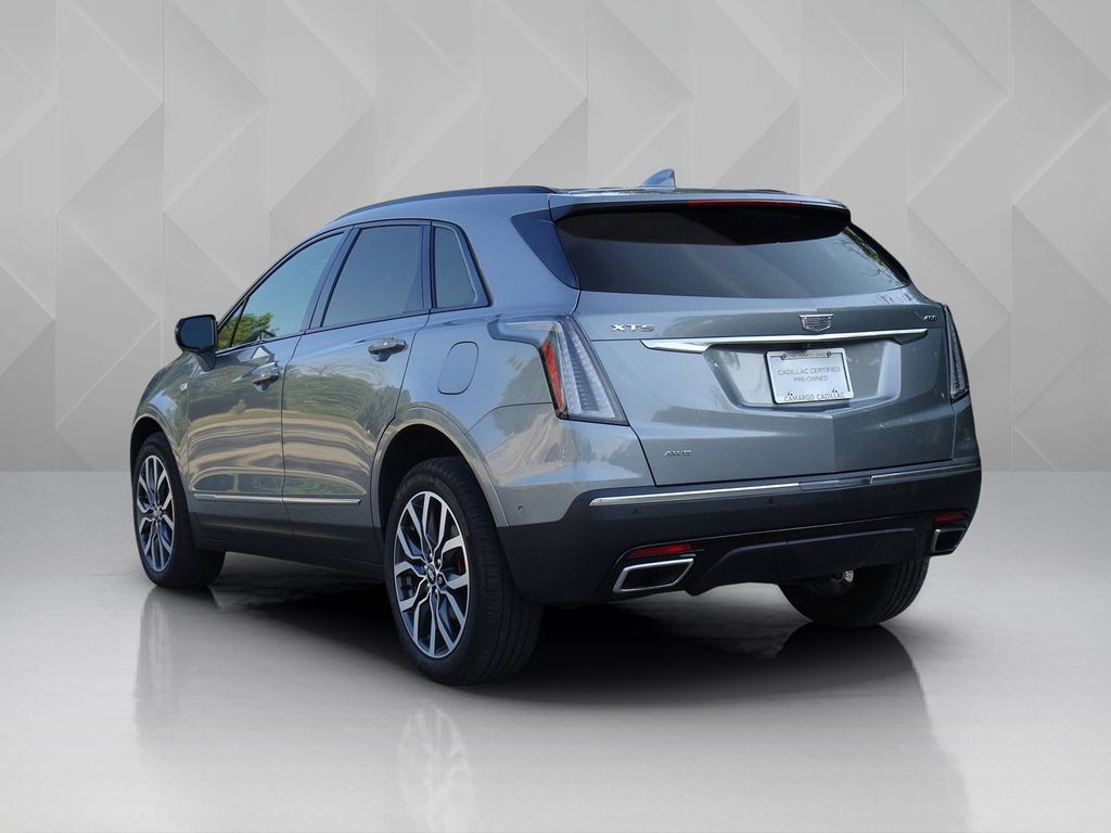 Certified 2024 Cadillac XT5 Sportv w/ Technology Package AWD/4WD image 3