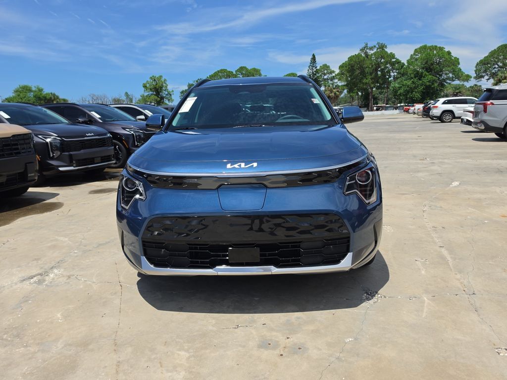 New 2026 Kia Niro Wind FWD image 3