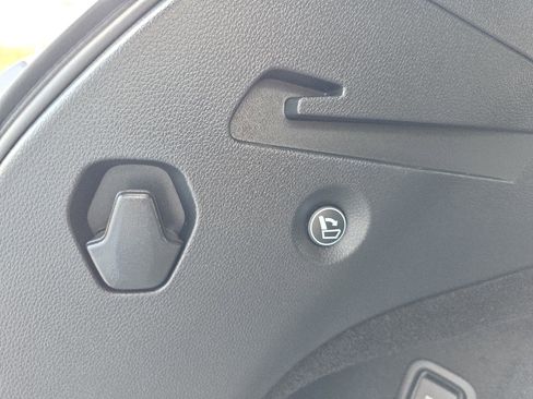 Used 2021 Honda Passport Touring image 13