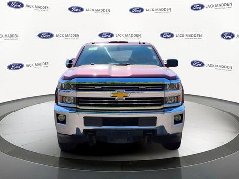 Used 2015 Chevrolet Silverado 2500 LT w/ LT Convenience Package AWD/4WD image 8
