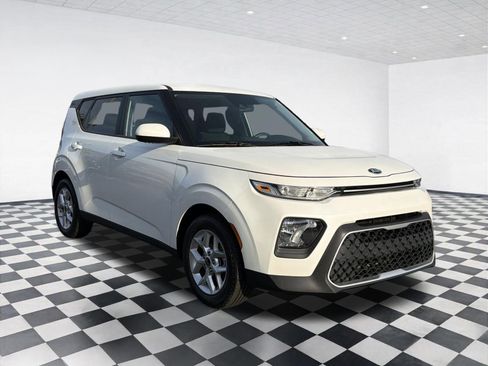 Used 2021 Kia Soul S FWD image 9