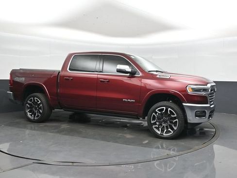 Used 2025 RAM 1500 Limited AWD/4WD image 31