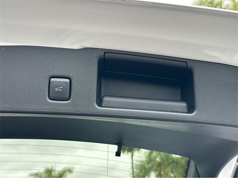 Certified 2024 Ford Escape Active image 21