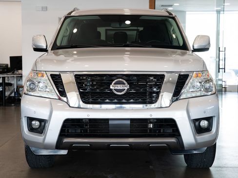 Used 2018 Nissan Armada SV w/ Driver Package RWD image 2