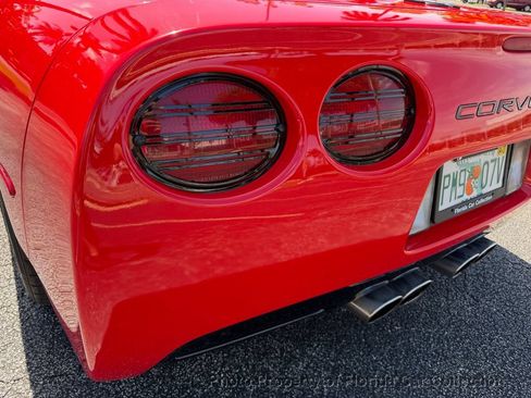 Used 1999 Chevrolet Corvette Coupe w/ Performance Handling Pkg RWD image 23