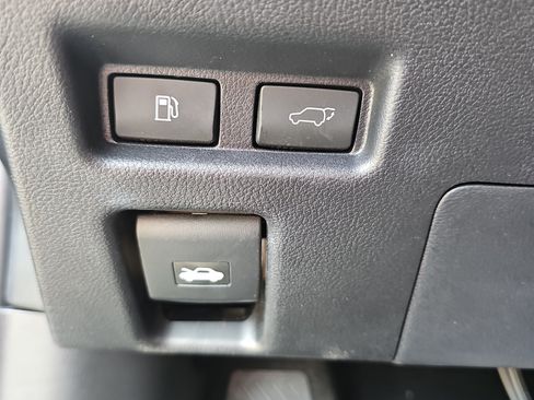 Used 2024 Lexus UX 250h AWD w/ Premium Package image 23