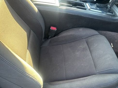 Used 2014 Ford Mustang Convertible image 8