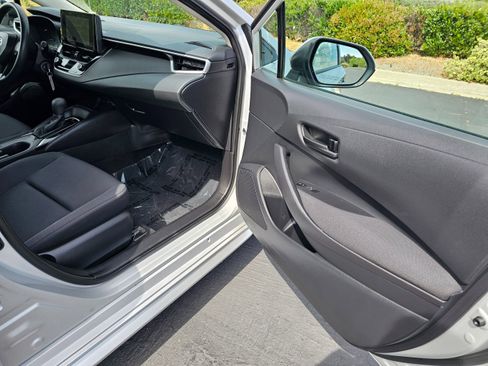 Used 2024 Toyota Corolla LE image 26