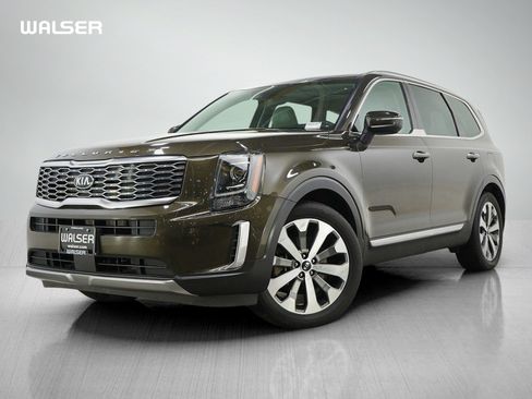 Used 2020 Kia Telluride S w/ S 8 Passenger Seating Package AWD/4WD image 1