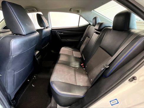 Used 2017 Toyota Corolla SE FWD image 24