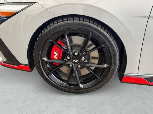 Used 2025 Hyundai Elantra N FWD image 23