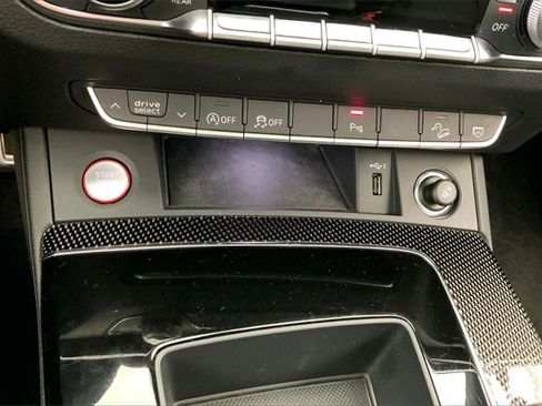 Certified 2022 Audi SQ5 Premium image 32