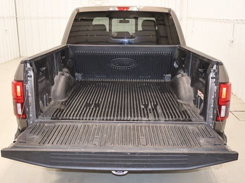Certified 2018 Ford F150 Lariat image 41