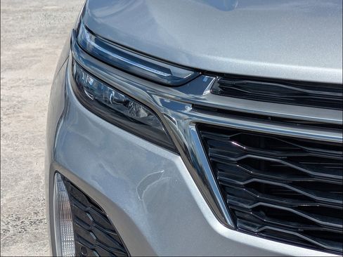 Certified 2023 Chevrolet Equinox RS FWD image 10