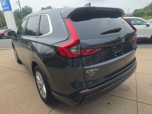 Used 2024 Honda CR-V EX image 7