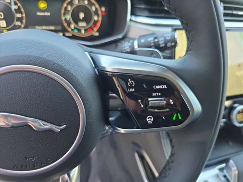 New 2026 Jaguar F-PACE R-Dynamic S image 16