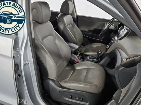 Used 2018 Hyundai Santa Fe AWD w/ SE Ultimate Tech Package 03 image 44