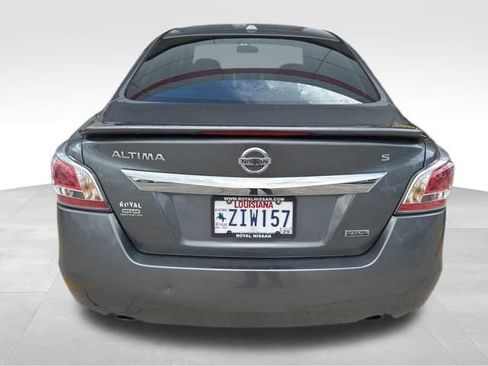 Used 2015 Nissan Altima 2.5 S w/ Special Edition Package image 8