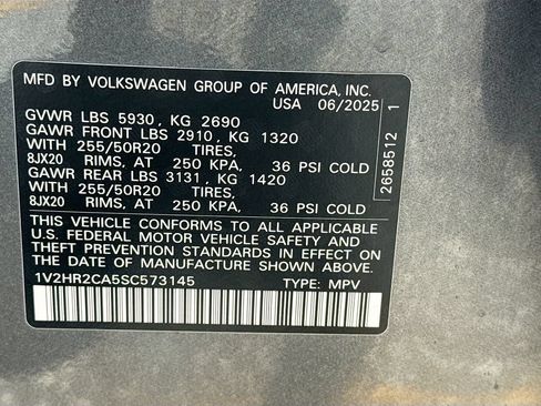 Used 2025 Volkswagen Atlas SE AWD/4WD image 36