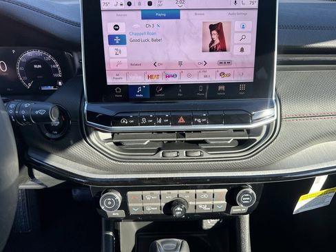 New 2026 Jeep Compass Trailhawk image 22