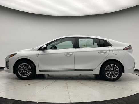 Used 2020 Hyundai Ioniq Limited FWD image 2