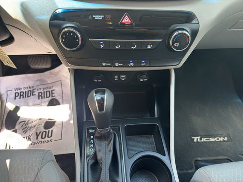Used 2018 Hyundai Tucson SE FWD image 17