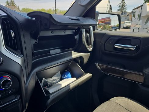 Certified 2021 Chevrolet Silverado 1500 RST w/ Z71 Off-Road Package AWD/4WD image 28