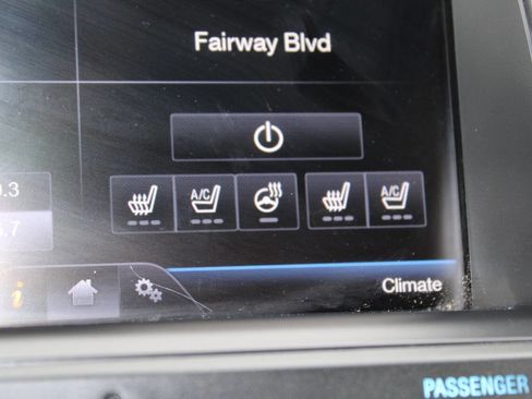 Used 2015 Ford Taurus SHO w/ Equipment Group 401A image 23