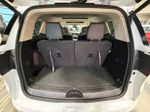 Used 2017 GMC Acadia Denali w/ Technology Package AWD/4WD image 56