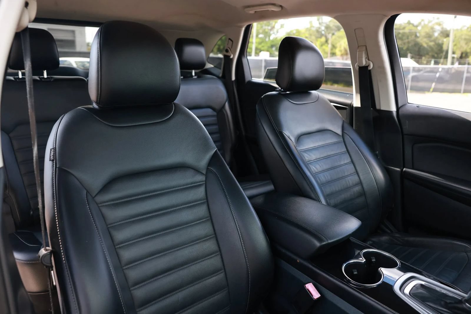 Used 2018 Ford Edge SEL w/ Equipment Group 201A FWD image 25