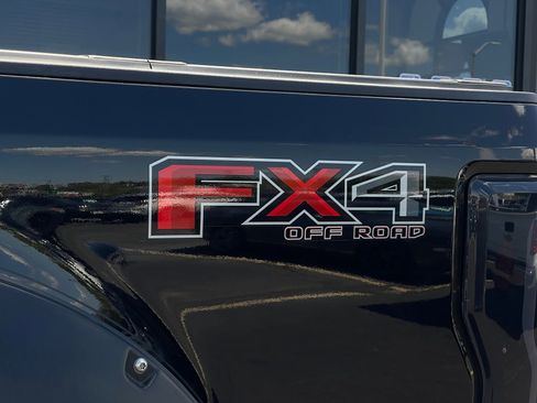 Used 2019 Ford F250 XLT w/ XLT Value Package AWD/4WD image 36