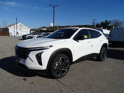 Used 2025 Chevrolet Trax RS w/ Driver Confidence Package